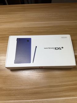 Nintendo DSI Metallic Blue.             M23
