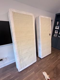 California king boxspring FREE