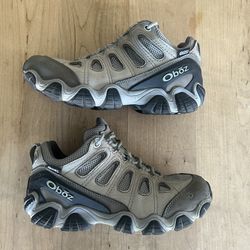 Oboz Hiking Shoes Women’s Size 8 Good Condition!!!