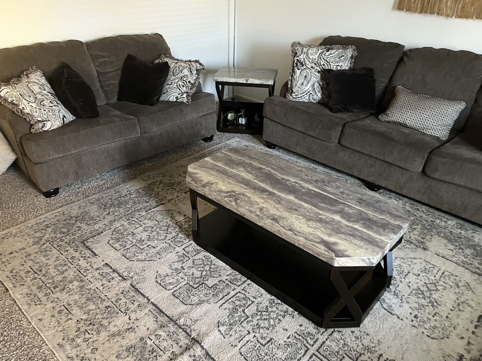 Living Room Set With Coffee Tables For 500