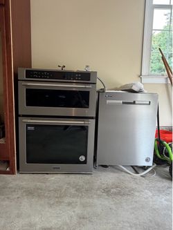 Maytag 30” Built-In Microwave Wall Oven Combo Stainless MMW9730FZ06 and Maytag Stainless Steel Dishwasher – MDB8989SHZ0