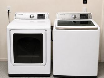 Samsung Washer & Gas Dryer Set – 5.0 cu ft / 7.4 cu ft