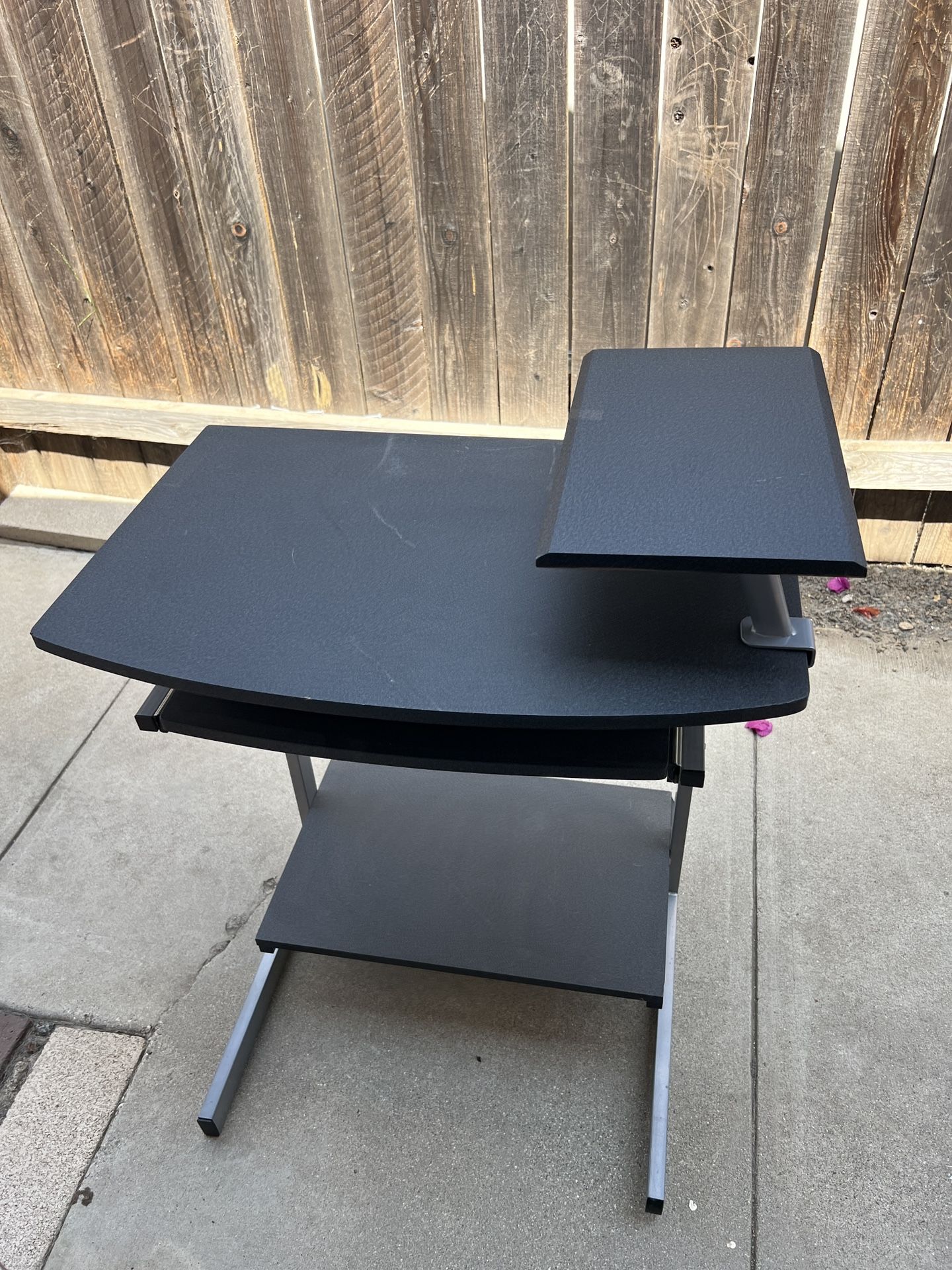 Small Portable Computer Desk.