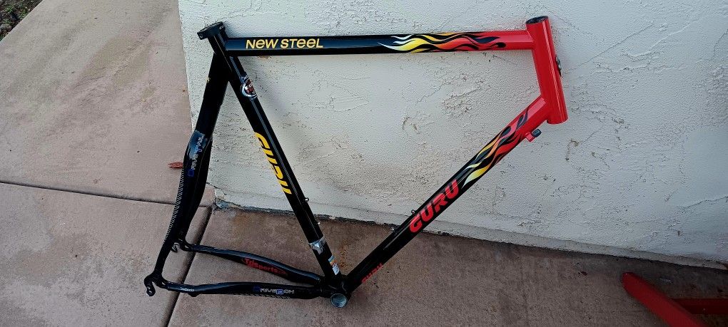 Guru NEW STEEL bike Frame 58cm