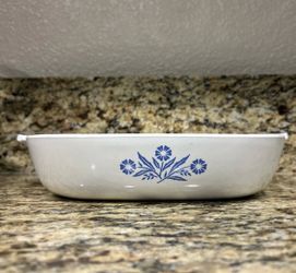 Corning Ware 10 In. Vintage Blue Cornflower Pattern Scratches And Chip Present