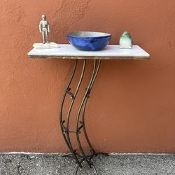 Custom-made curved metal, pedestal, white marble top consult table