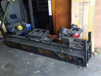 Dj for sell ... really loud system with lights