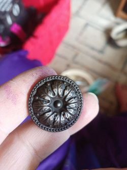 13 new drawer knobs