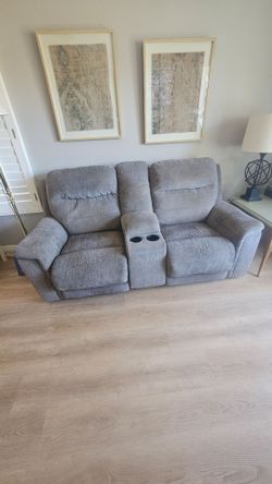 Free power loveseat