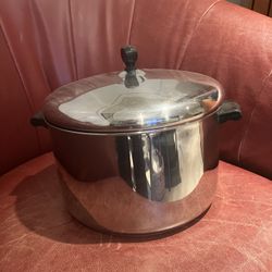 Farberware 8 quart stock pan