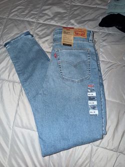Levi’s 721 High Rise Women’s Jeans