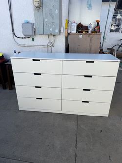 White 8-Drawer Double Dresser