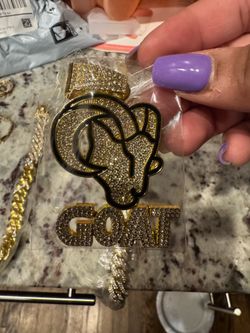 G.O.A.T necklace set