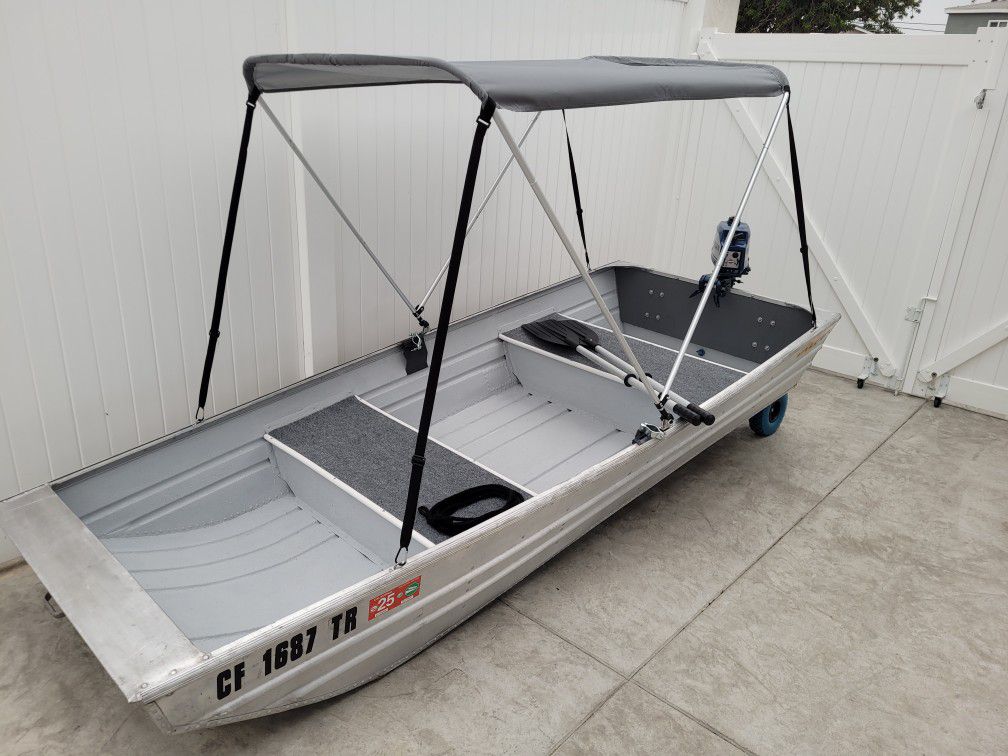10' Aluminum Valco Jon Boat  and Motor