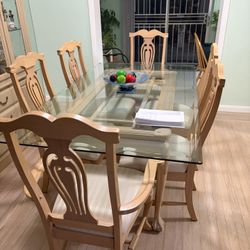 Traditional Dining Room Set with Glass Top Table and China Cabinet – Solid Wood – 6 Chairs