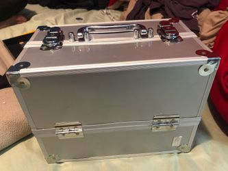 Metal box