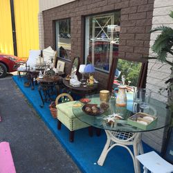 Decor tables crystal etc