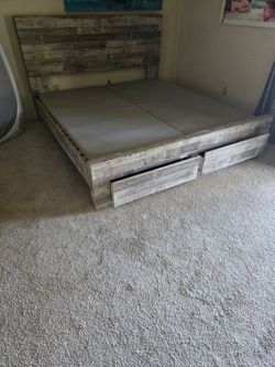 Ashley Furniture King Bed Frame And Modern Lamp! Like New! $450