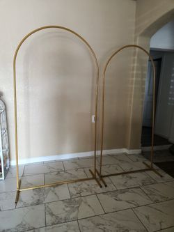 Arch backdrop metal stands gold 6.5ft and 5.9ft