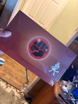 Pokémon Fighting Type Sealed Card Box