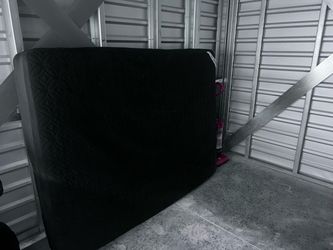 Queen mattress