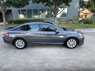 2015 Honda Accord EX – Sporty & Comfortable
