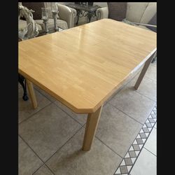 6 Person Table