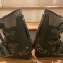 Salomon Evolution  Ski Boots   27.5 Mondo    US 9-9.5- Needs Heel Pads