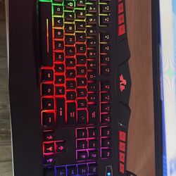 Gaming keyboard 