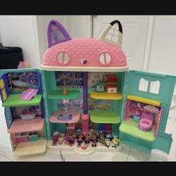 Gabby’s Dollhouse With Extra Rooms