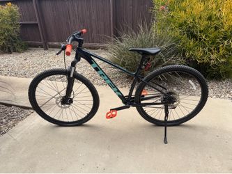 Trek Marlin 6