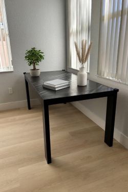 Dining Table - Expandable