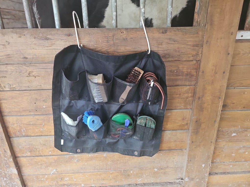 Horse Brush Holder For Horse Trailer