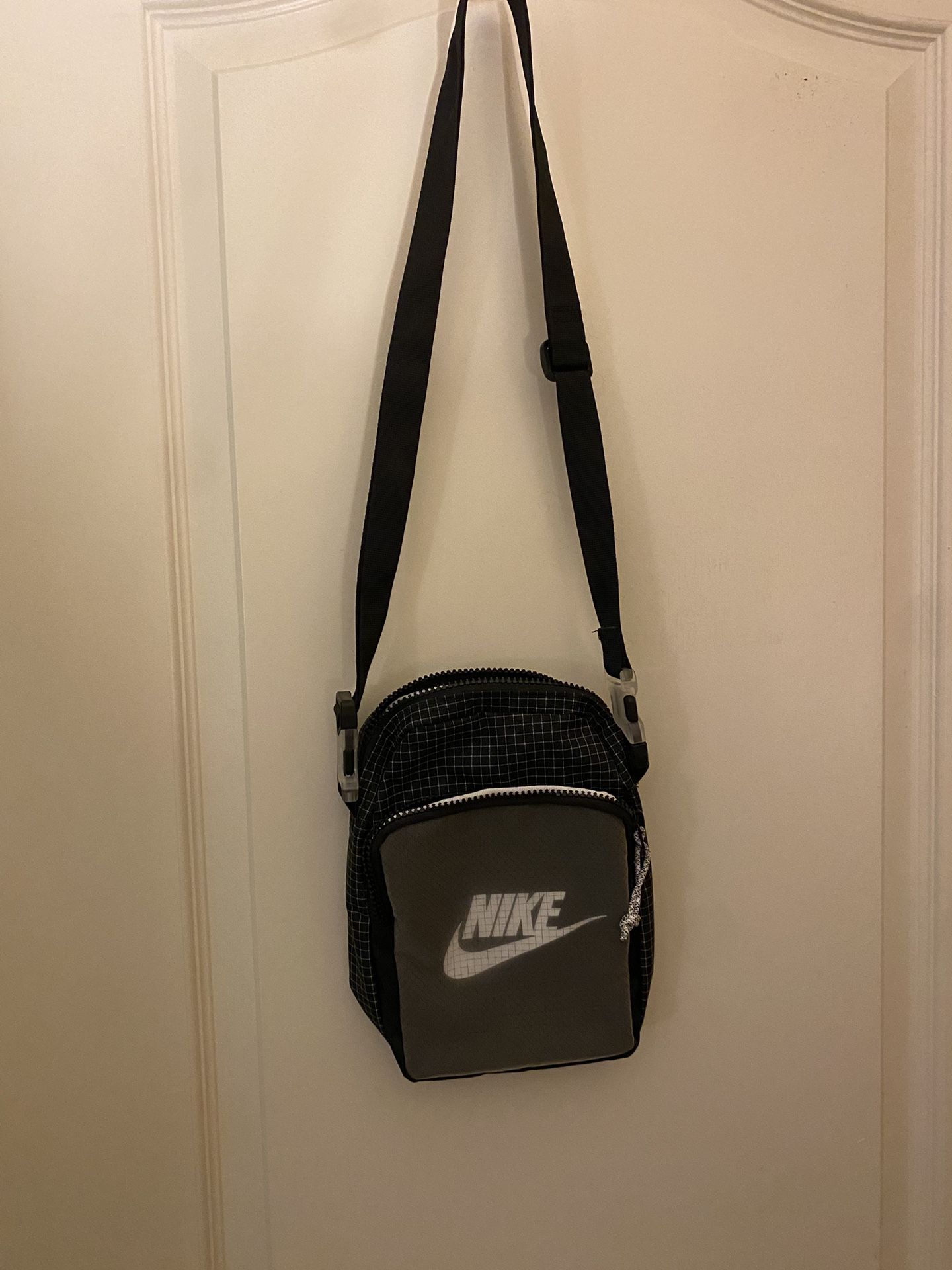 Men’s Nike Crossbody Bag