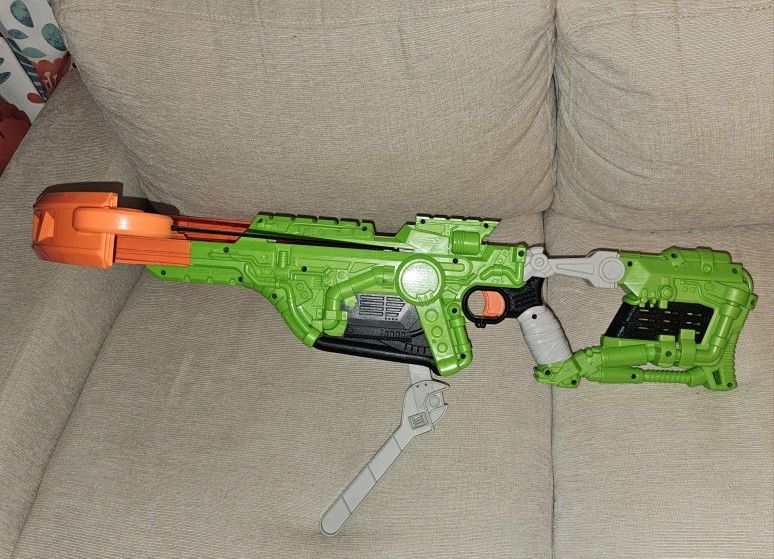 🎯 Nerf Zombie Strike Dreadbolt Crossbow Blaster