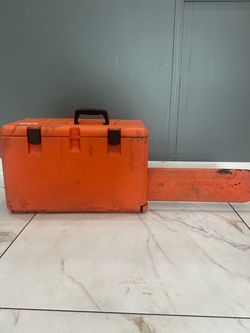 Hsqavarna 455 Rancher Chainsaw w/Hard Case