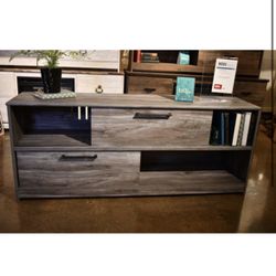 Tv Stand MATTRESS NOT INCLUDED 