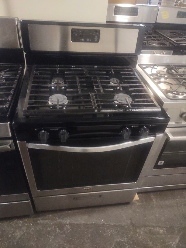 Black And Stainless Steel Gas Stove Whirlpool