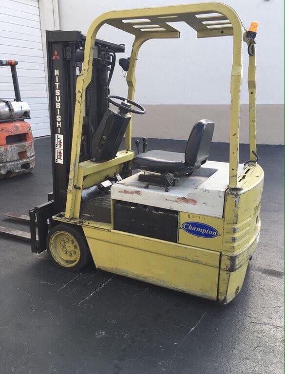 Forklift Montacargas Mitsubishi Electric 3 Wheels 36v FBS15-36A 3000 Lbs Capacity