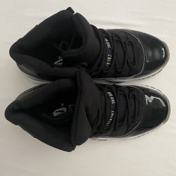 Air Jordan 11 Retro Size 4.5Y