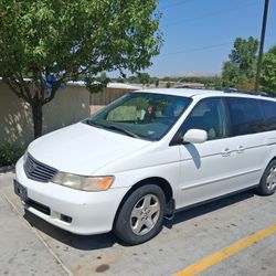 2000 Honda Odyssey
