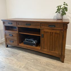 ENGAGING credenza - media console - craftsman - embedded power strip - storage - delivery available