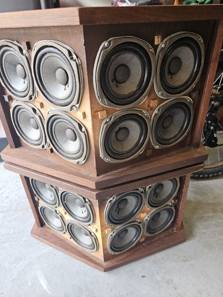 901 Bose speakers