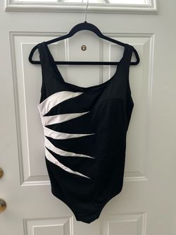 Longitude one piece scoop back Size 20W