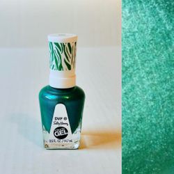 DVF for Target x Sally Hansen Miracle Gel 932 Moss Turquoise Nail Polish