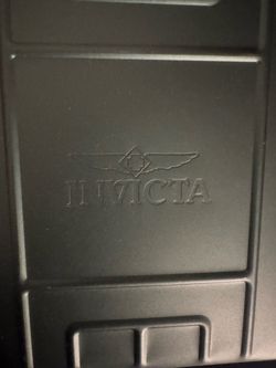 2 cases and 9 watches Invicta