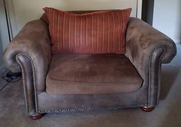 FREE Oversized chair