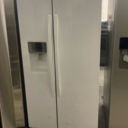 Whirlpool White Fridge