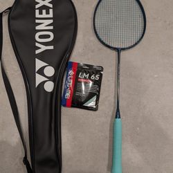 Yonex Nanoflare 800 Pro 4UG6