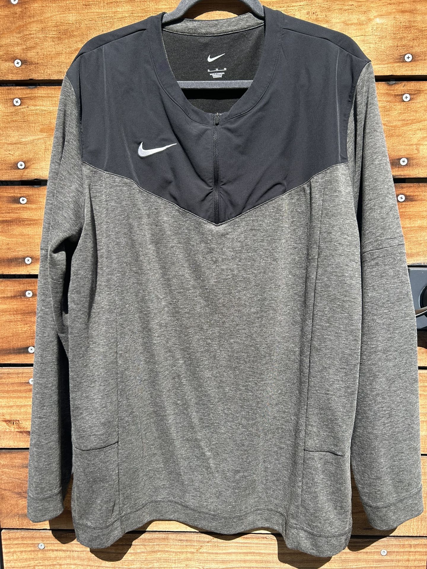 Nike Dri Fit 1/4 Zip Pullover Sweatshirt Stretch Football Size X-Large 